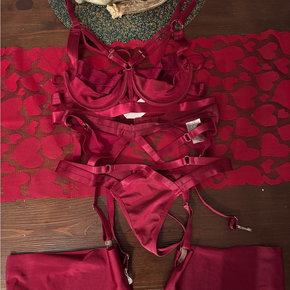 Elegant Burgundy Lingerie Set